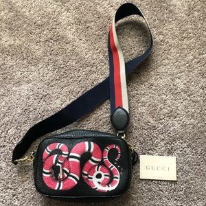 Gucci Merveilles Small Snake Print Handbag
